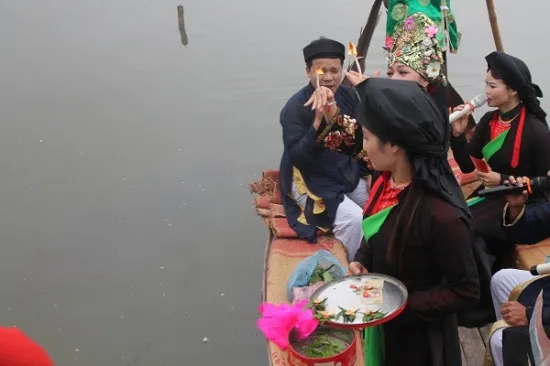 Cấm ngửa nón, bán trầu, liền anh liền chị ngửa tay “xin” tiền ở hội Lim ảnh 11 Cấm ngửa nón, bán trầu, liền anh liền chị ngửa tay “xin” tiền ở hội Lim ảnh 11