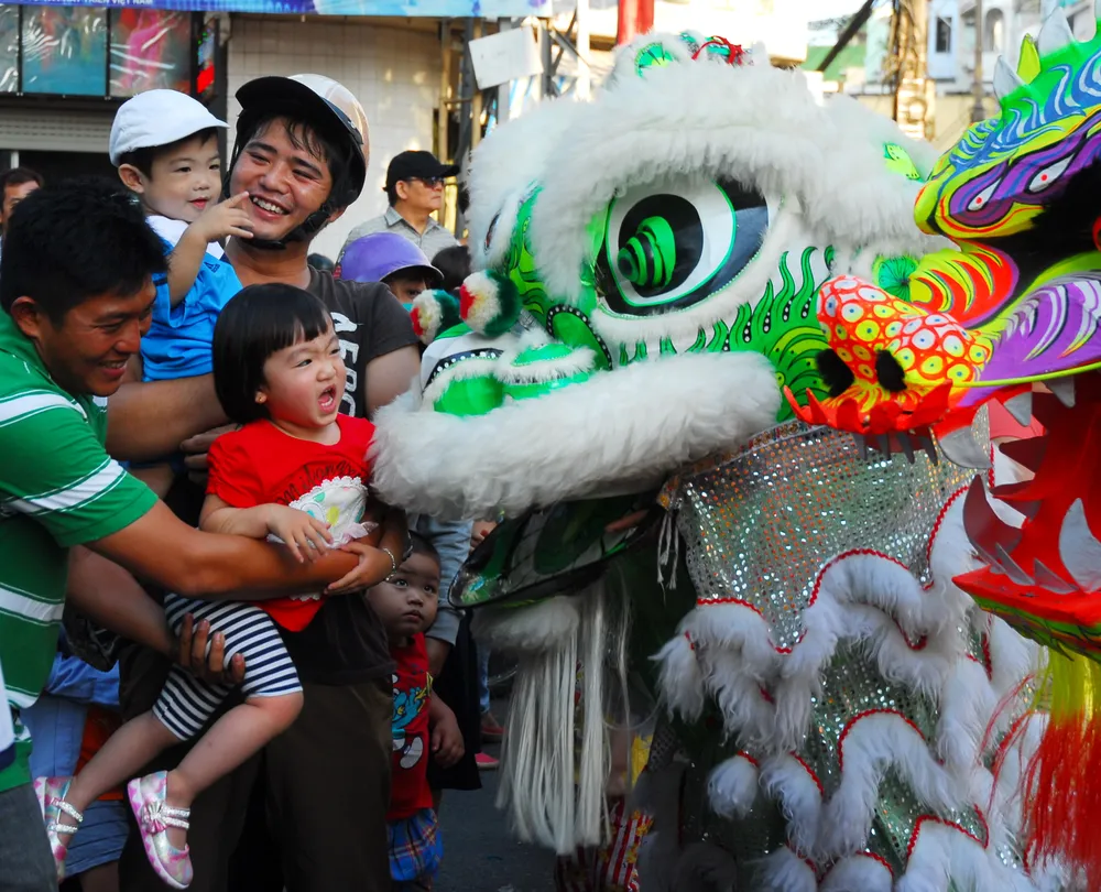 Rộn ràng lễ Nguyên tiêu lớn nhất của người Hoa ở Sài Gòn ảnh 9