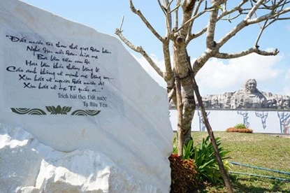 Ngắm tượng đài Mẹ Việt Nam anh hùng lớn nhất nước ảnh 13