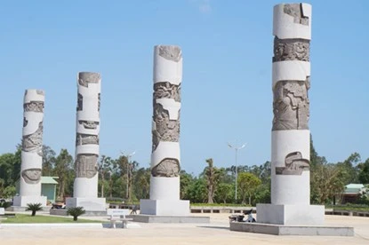 Ngắm tượng đài Mẹ Việt Nam anh hùng lớn nhất nước ảnh 4