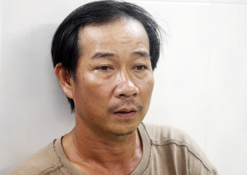 Ông Thành nguyện vọng con gái mình sớm được chuyển trường để sớm thoát khỏi ám ảnh. Ảnh: An Nhơn