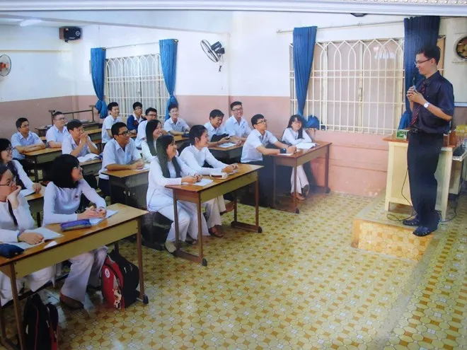 Kỳ thi THPT quốc gia: Trường, trung tâm cuống cuồng thi thử ảnh 1