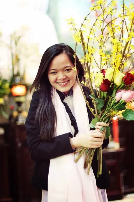 Nhi trong ngày tốt nghiệp ở Mỹ.