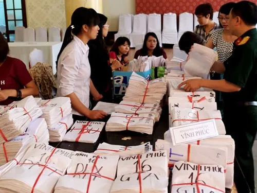 Ngày 1-8, chính thức xét tuyển ĐH, CĐ 2015 ảnh 1