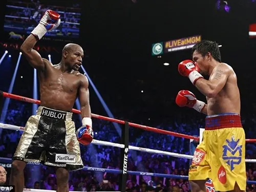 Mayweather lên mặt, gọi Pacquiao là “kẻ hèn nhát“ ảnh 2