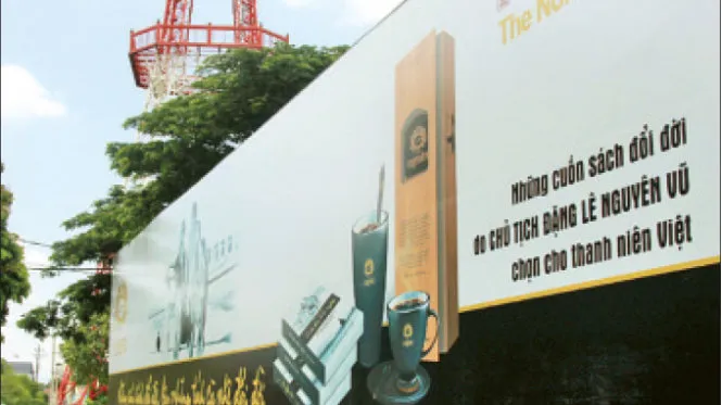 Bảng hiệu của cà phê Trung Nguyên ở Đắk Lắk - Ảnh: Trung Tân Bảng hiệu của cà phê Trung Nguyên ở Đắk Lắk - Ảnh: Trung Tân