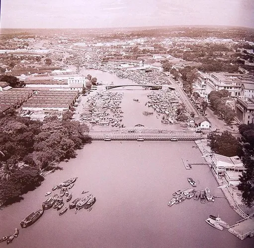 Ảnh hiếm về cây cầu quay độc đáo của Sài Gòn xưa ảnh 4 Ảnh hiếm về cây cầu quay độc đáo của Sài Gòn xưa ảnh 4