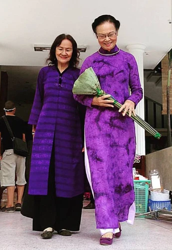 “Ai còn thấy áo dài đẹp và đẹp cho ai?” ảnh 2