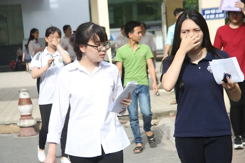 Tổng thống Obama vào đề thi tiếng Anh ảnh 1