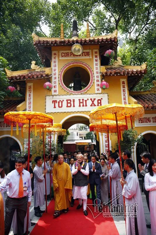 Thủ tướng Narendra Modi, Thủ tướng Ấn Độ, Thủ tướng Ấn Độ thăm VN, chùa Quán Sứ