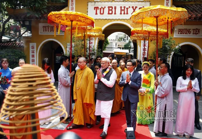 Thủ tướng Narendra Modi, Thủ tướng Ấn Độ, Thủ tướng Ấn Độ thăm VN, chùa Quán Sứ