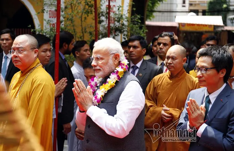 Thủ tướng Narendra Modi, Thủ tướng Ấn Độ, Thủ tướng Ấn Độ thăm VN, chùa Quán Sứ