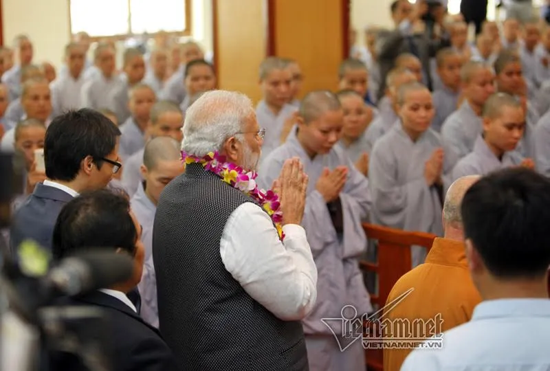 Thủ tướng Narendra Modi, Thủ tướng Ấn Độ, Thủ tướng Ấn Độ thăm VN, chùa Quán Sứ