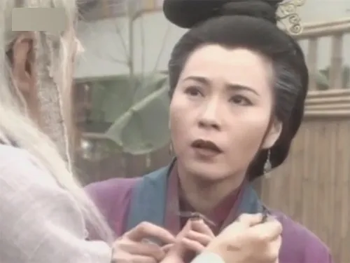 Hoàng Dung của Thần điêu đại hiệp 1983, 1995 và 2006 ảnh 4