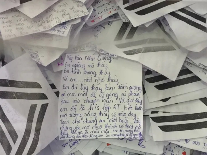 Những hình ảnh xúc động tại lễ viếng thầy Văn Như Cương ảnh 8