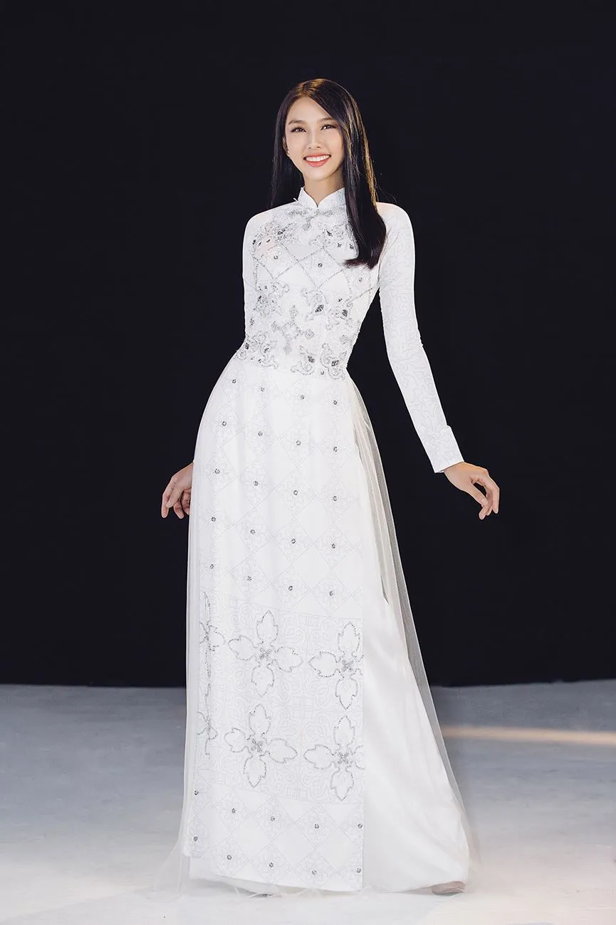 Thùy Tiên gây xúc động với clip tự giới thiệu ở HH Quốc tế ảnh 3 Thùy Tiên gây xúc động với clip tự giới thiệu ở HH Quốc tế ảnh 3