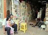 Hoa hậu Ngọc Hân mang Tủ sách Nhân Ái đến học sinh Phú Quốc ảnh 5 Ra mắt trung tâm sách cũ giá rẻ đầu tiên tại Việt Nam