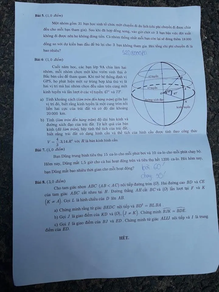 Đề thi Toán tuyển sinh lớp 10 TP.HCM: Thí sinh than khó! ảnh 2 Đề thi Toán tuyển sinh lớp 10 TP.HCM: Thí sinh than khó! ảnh 2