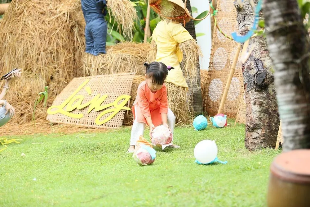 Rộn ràng 'hội làng' giữa phố Sài Gòn ảnh 10 Rộn ràng 'hội làng' giữa phố Sài Gòn ảnh 10