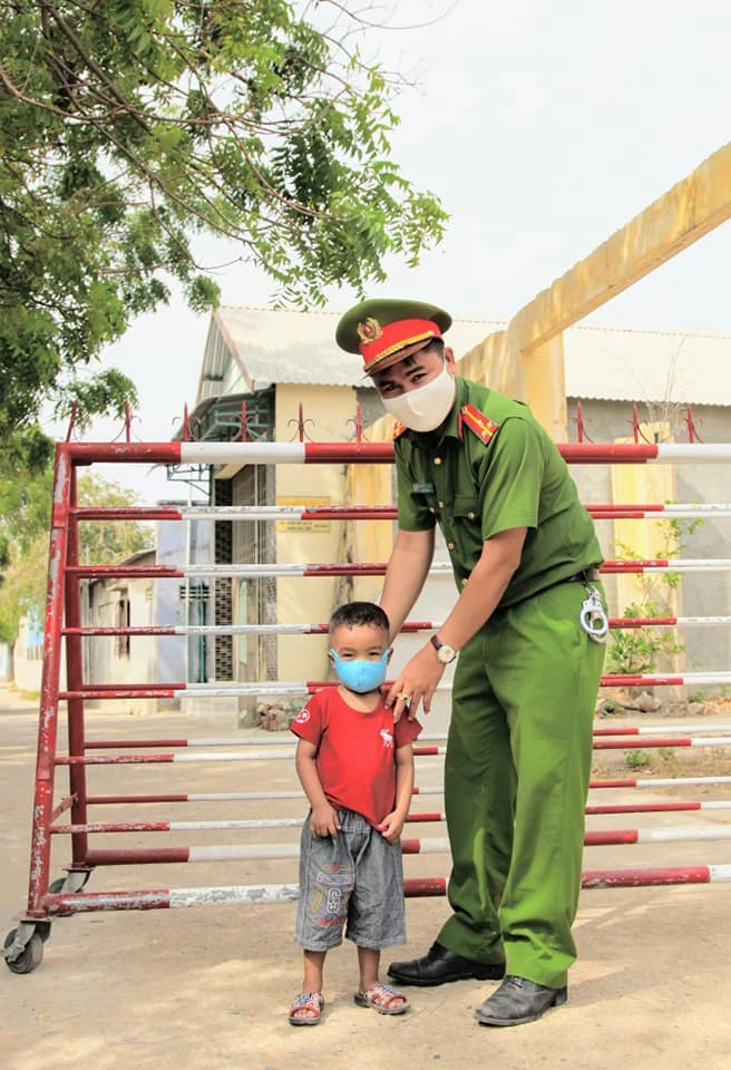 Chốt cách ly, xa rồi mới nhớ ảnh 1