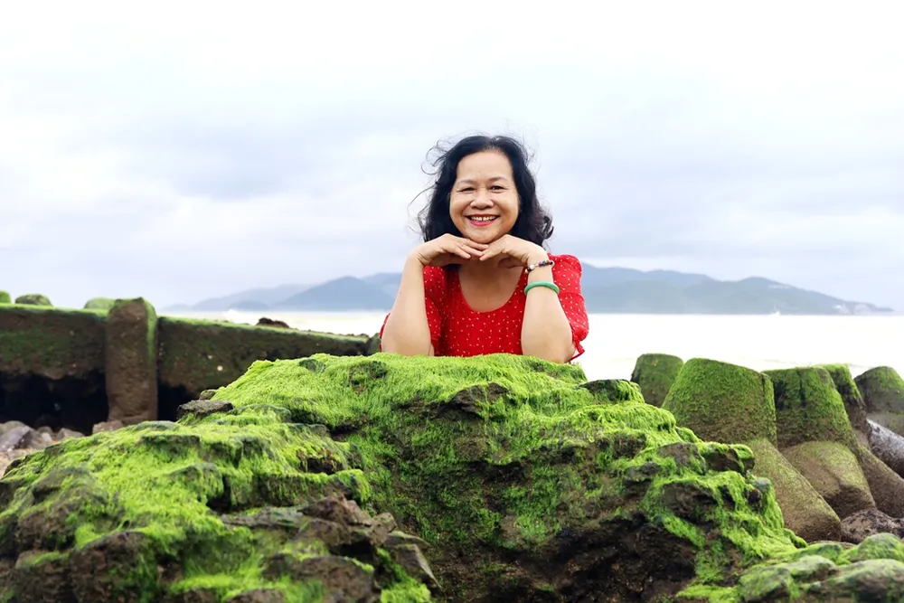 Ngắm rêu mướt xanh kỳ thú trên biển Nha Trang ảnh 7 Ngắm rêu mướt xanh kỳ thú trên biển Nha Trang ảnh 7