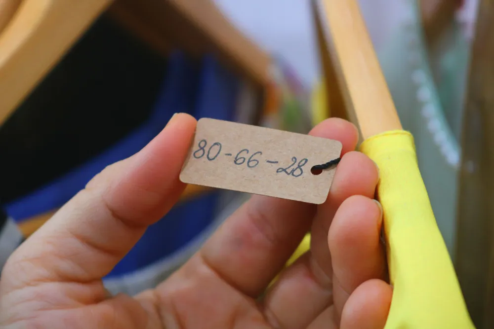 Áo dài 0 đồng trao tay ảnh 2