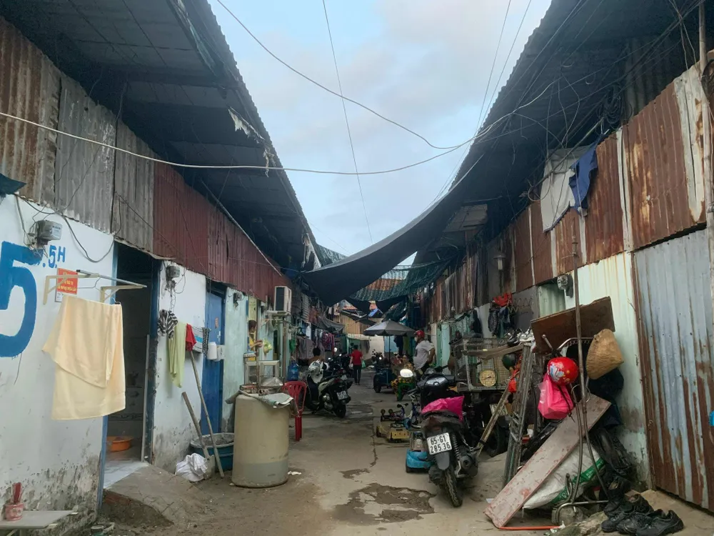 Một dãy trọ cho công nhân ở phường An Lạc A, quận Bình Tân, TP.HCM. Ảnh: THẢO PHƯƠNG Một dãy trọ cho công nhân ở phường An Lạc A, quận Bình Tân, TP.HCM. Ảnh: THẢO PHƯƠNG