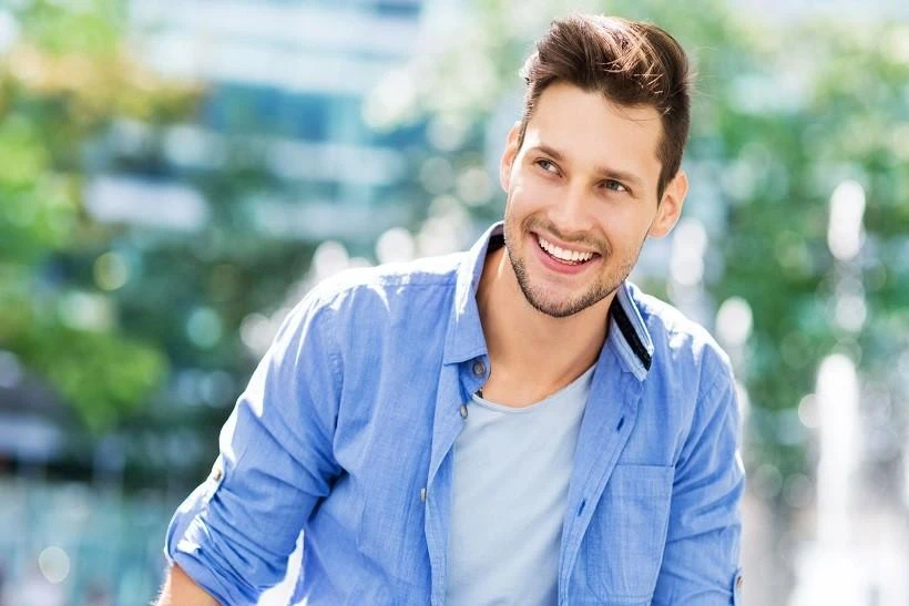 Phong độ của người đàn ông toát ra từ ngoại hình, phong thái và khí chất. Ảnh: Shutterstock