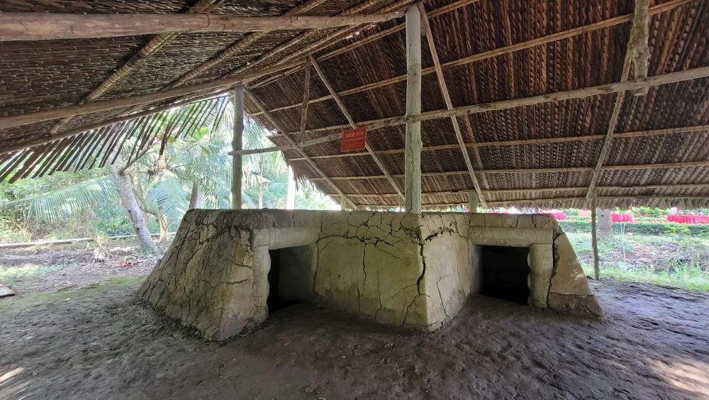 Hầm nổi, nơi làm việc và nơi ở của Bí thư Khu ủy Sài Gòn - Gia Định