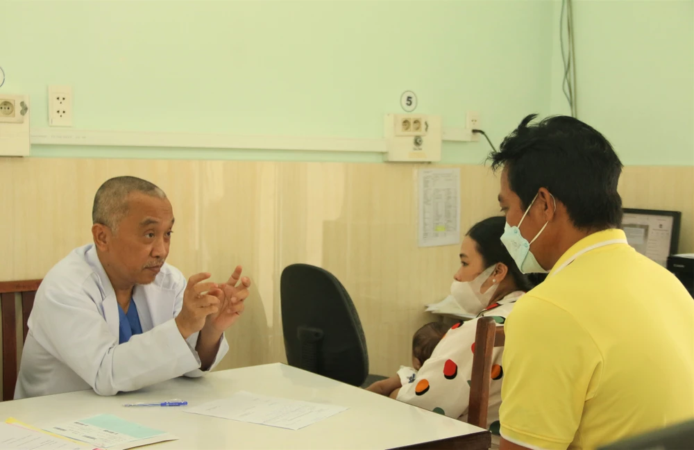 Không chỉ đào tạo chuyển giao kỹ thuật trong nước, BS Trí Viên còn có nhiều chuyên gia ngoài nước theo học.