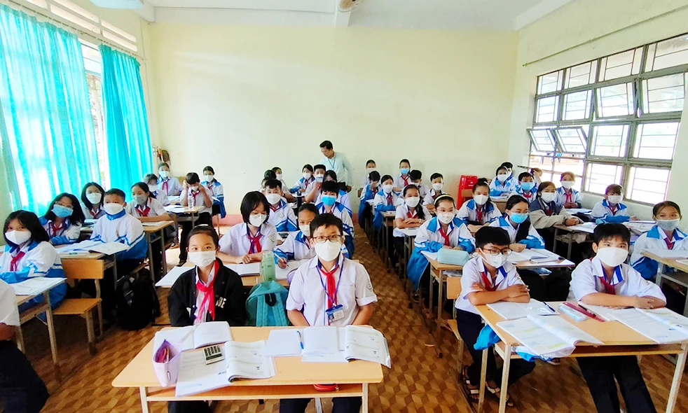 Tỉnh Gia Lai vẫn chưa hoàn thành chương trình Sóng và máy tính cho em.