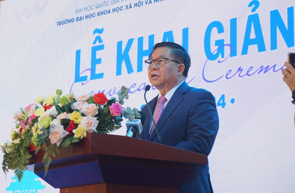 Ông Nguyễn Trọng Nghĩa, Bí thư Trung ương Đảng, Trưởng Ban tuyên giáo Trung ương phát biểu tại buổi lễ truong-dai-hoc-khoa-hoc-nhan-van-5-5893-6222.jpg