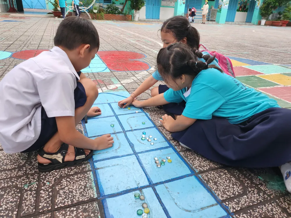 ngan chan bao luc hoc duong.jpg