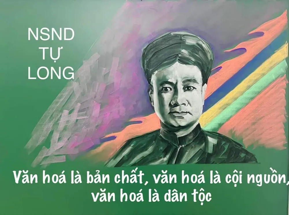 Bức tranh vẽ bằng phấn của một thầy giáo tặng NSND Tự Long sau phần biểu diễn của nhóm Sao Sáng. Ảnh: FBNV FB_IMG_1722259913708.jpg