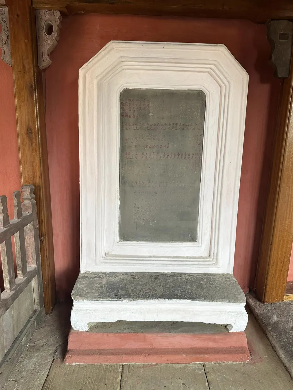 Trung tu chua Cau 3.jpg