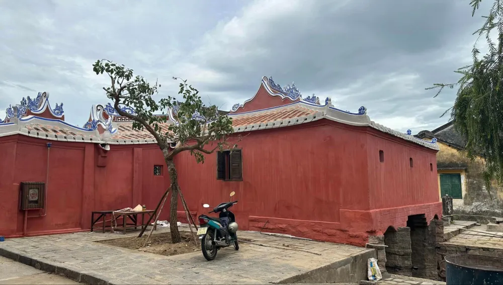 Trung tu chua Cau 8.jpg