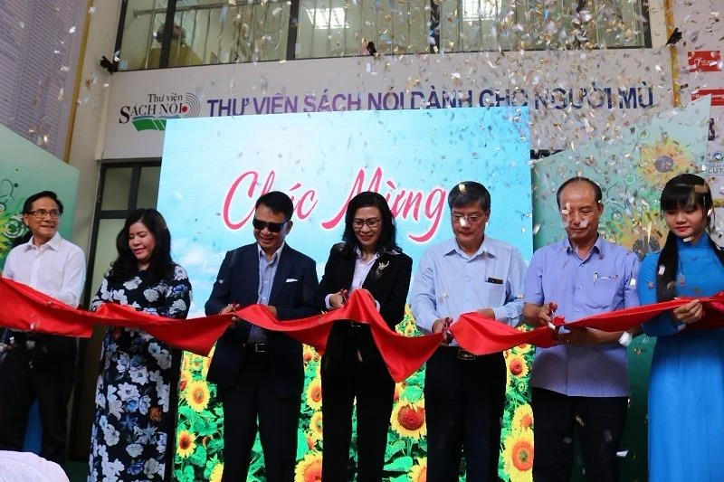 Bà Nguyễn Thị Thu, Phó Chủ tịch UBND TP