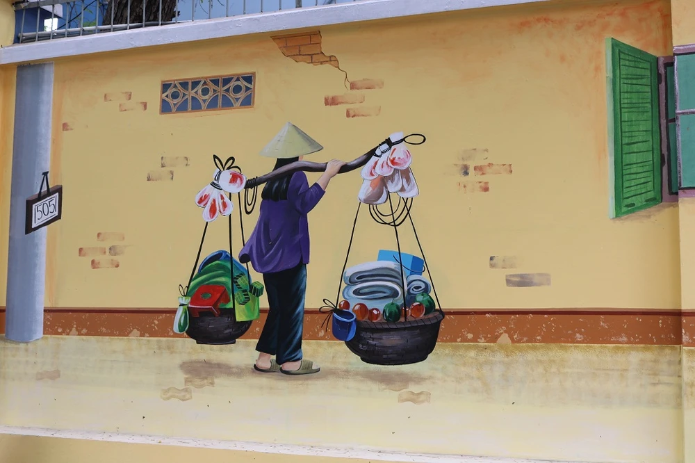 Gánh hàng quen thuộc.