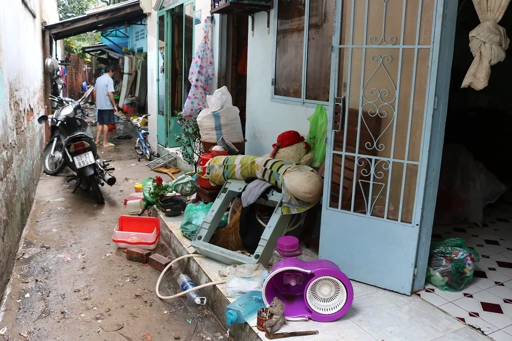 Quận 9 tìm cách để dân không sợ trôi máy giặt, tivi khi mưa ảnh 2 Quận 9 tìm cách để dân không sợ trôi máy giặt, tivi khi mưa ảnh 2