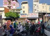 TP.HCM: Đổi giấy đi đường mới từ 0 giờ ngày 25-8 ảnh 2 TP.HCM: Nhiều người phải quay xe vì dùng giấy đi đường cũ