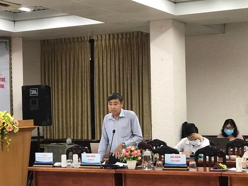 Đại diện Sở Nội vụ TP.HCM cho biết TP sẽ đeo bám để thuyết phục được Trung ương cho TP một cơ chế chính thức. Ảnh: T.TUYỀN