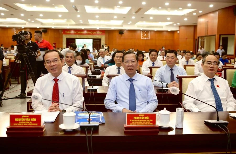 HĐND TP.HCM sẽ chất vấn Chủ tịch UBND TP về điều hành kinh tế- xã hội ảnh 2