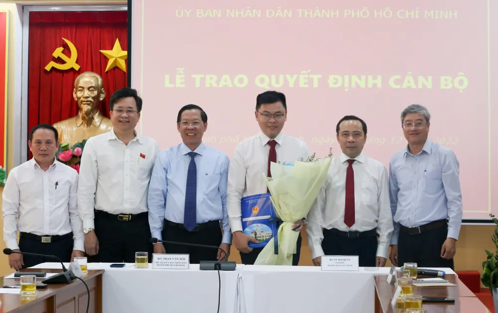 Tiến sĩ Trương Minh Huy Vũ làm Phó viện trưởng Viện Nghiên cứu Phát triển TP.HCM ảnh 2 Tiến sĩ Trương Minh Huy Vũ làm Phó viện trưởng Viện Nghiên cứu Phát triển TP.HCM ảnh 2