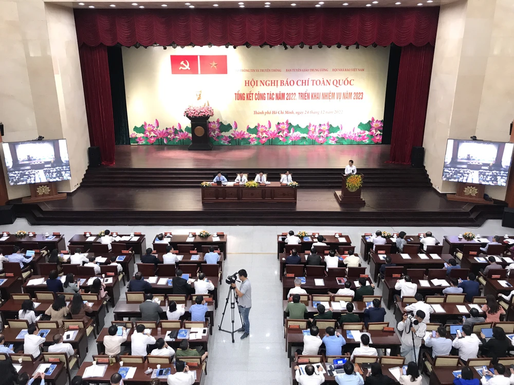 Báo chí phải đi đầu trong việc lan tỏa cái tốt đẹp, phản bác cái sai trái ảnh 1 Báo chí phải đi đầu trong việc lan tỏa cái tốt đẹp, phản bác cái sai trái ảnh 1