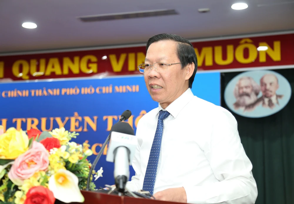 Chủ tịch UBND TP.HCM Phan Văn Mãi phát biểu chỉ đạo tại hội nghị. Ảnh: THANH THÙY