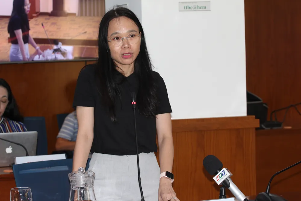 Sở QH&KT TP.HCM lý giải thêm về đề xuất lắp mái che trên đường Lê Lợi ảnh 1