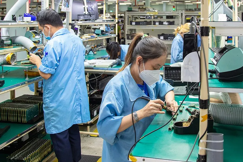 Tỷ lệ lao động qua đào tạo tại TP.HCM đạt 87,7%, vượt chỉ tiêu nghị quyết đề ra. Ảnh: PLO Tỷ lệ lao động qua đào tạo tại TP.HCM đạt 87,7%, vượt chỉ tiêu nghị quyết đề ra. Ảnh: PLO