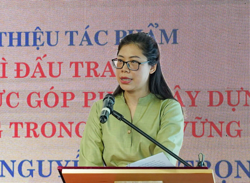 Tham nhũng, tiêu cực là khuyết tật của quyền lực ảnh 2 Tham nhũng, tiêu cực là khuyết tật của quyền lực ảnh 2