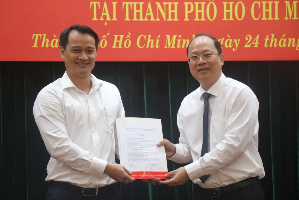 Thành uỷ TP.HCM sáp nhập 1 tổ chức đảng ảnh 2