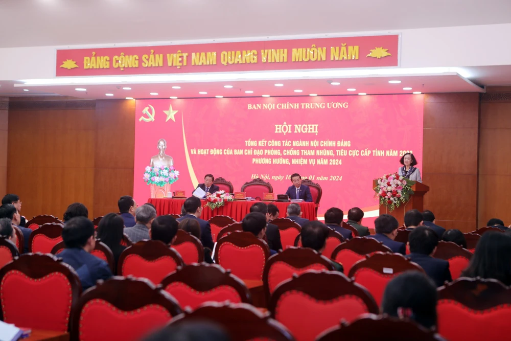 Hội nghị tổng kết ngành nội chính Đảng sáng 10-1. Ảnh: TTXVN Thường trực Ban Bí thư: "Tại sao vẫn còn cán bộ vi phạm?"-nganh-noi-chinh-dang-2023-thuong-truc-ban-bi-thu.jpg